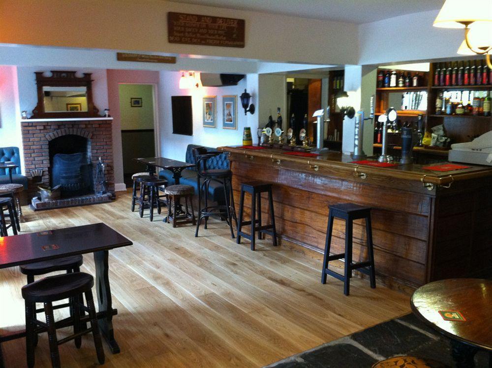 The Black Bull Inn 艾斯克里克 外观 照片