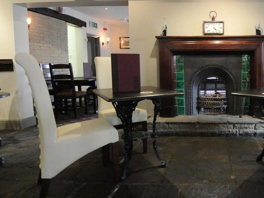 The Black Bull Inn 艾斯克里克 外观 照片